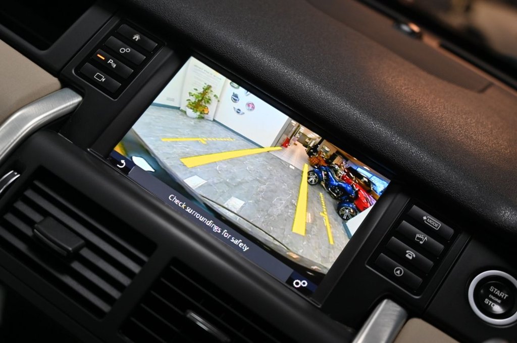 Used Land Rover Discovery Sport 2018 for sale - 77067582: Photo 5