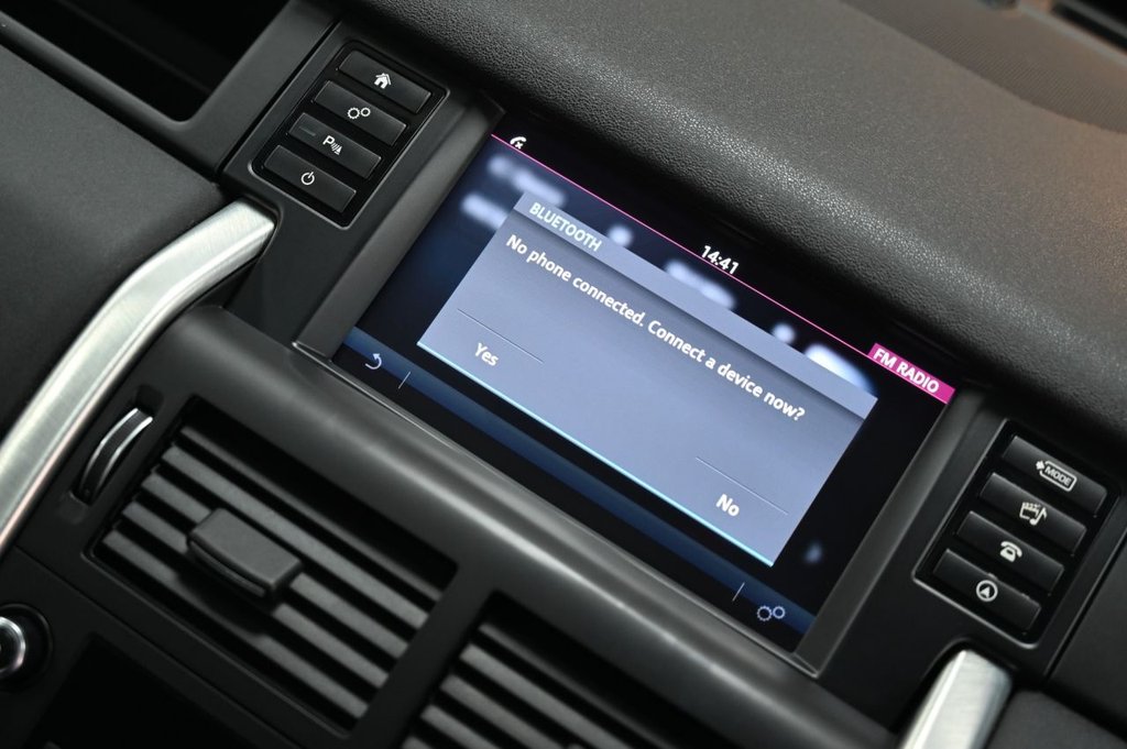 Used Land Rover Discovery Sport 2017 for sale - 77748754: Photo 31