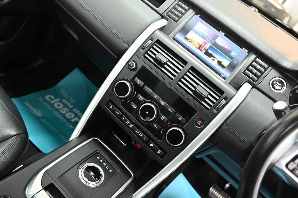 Used Land Rover Discovery Sport 2017 for sale - 77748754: Photo 32