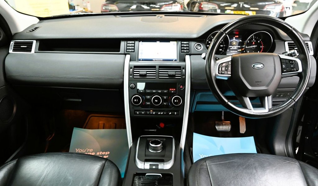 Used Land Rover Discovery Sport 2017 for sale - 77748754: Photo 4