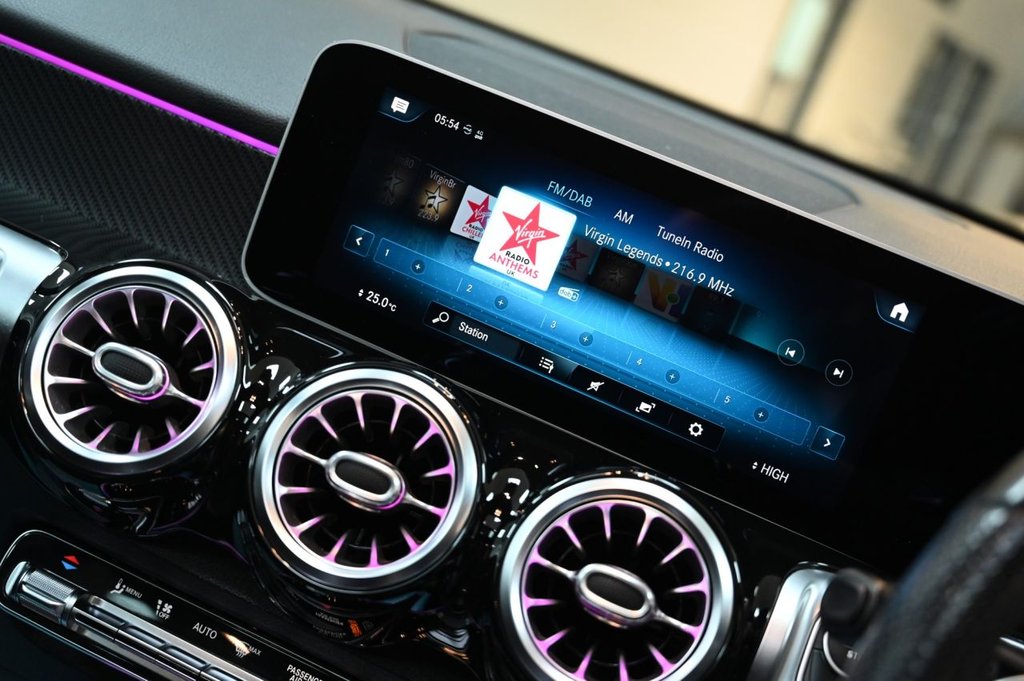 Used Mercedes-Benz GLB 2020 for sale - 76703804: Photo 17