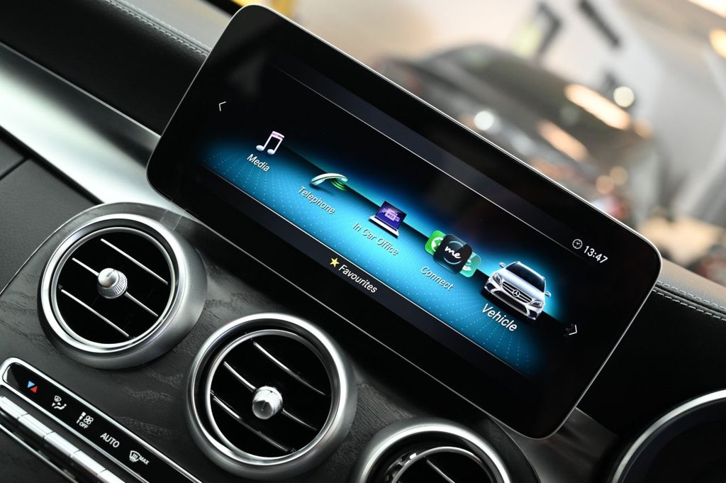 Used Mercedes-Benz C Class 2021 for sale - 77470500: Photo 16