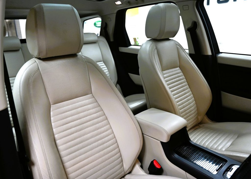 Used Land Rover Discovery Sport 2017 for sale - 77614217: Photo 17