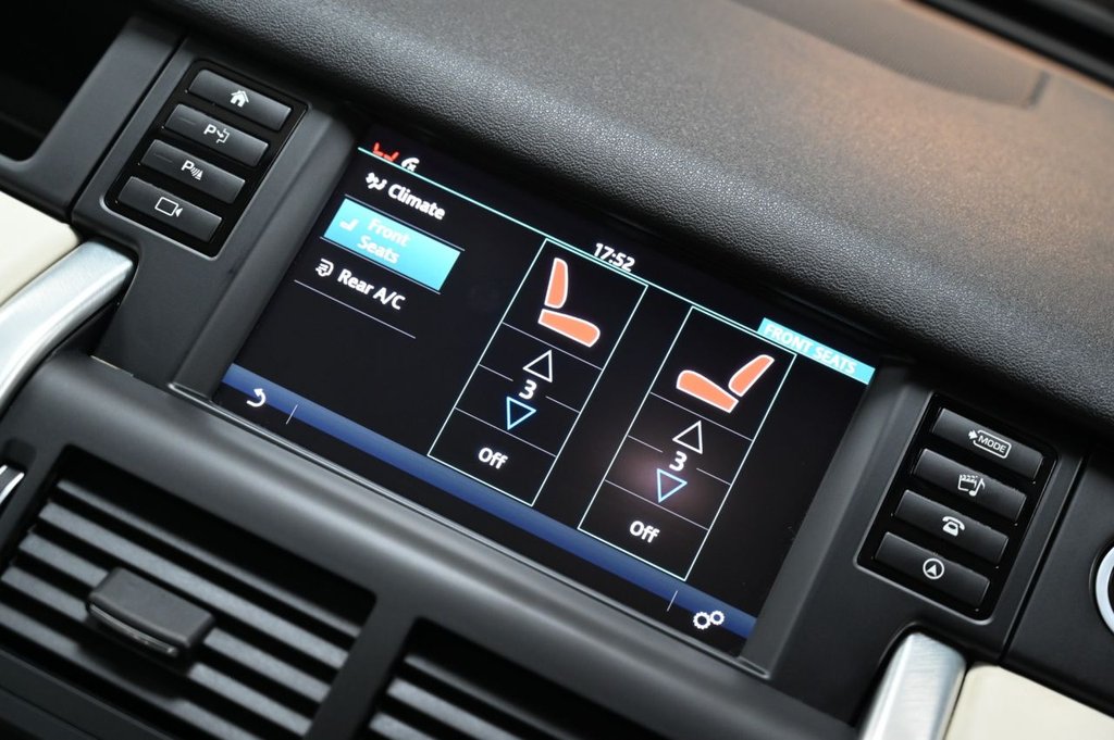 Used Land Rover Discovery Sport 2017 for sale - 77614217: Photo 18