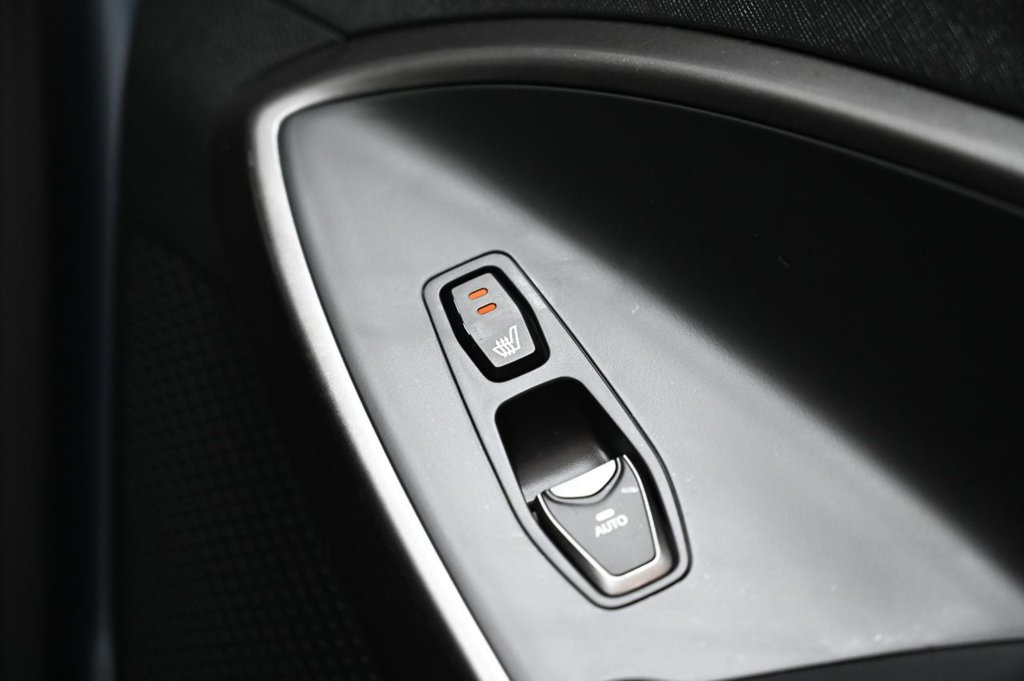 Used Hyundai Santa Fe 2016 for sale - 76703723: Photo 15