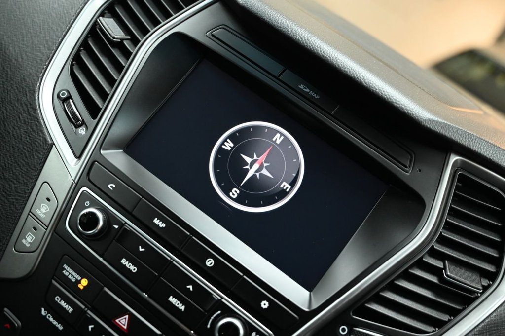 Used Hyundai Santa Fe 2016 for sale - 76703723: Photo 20