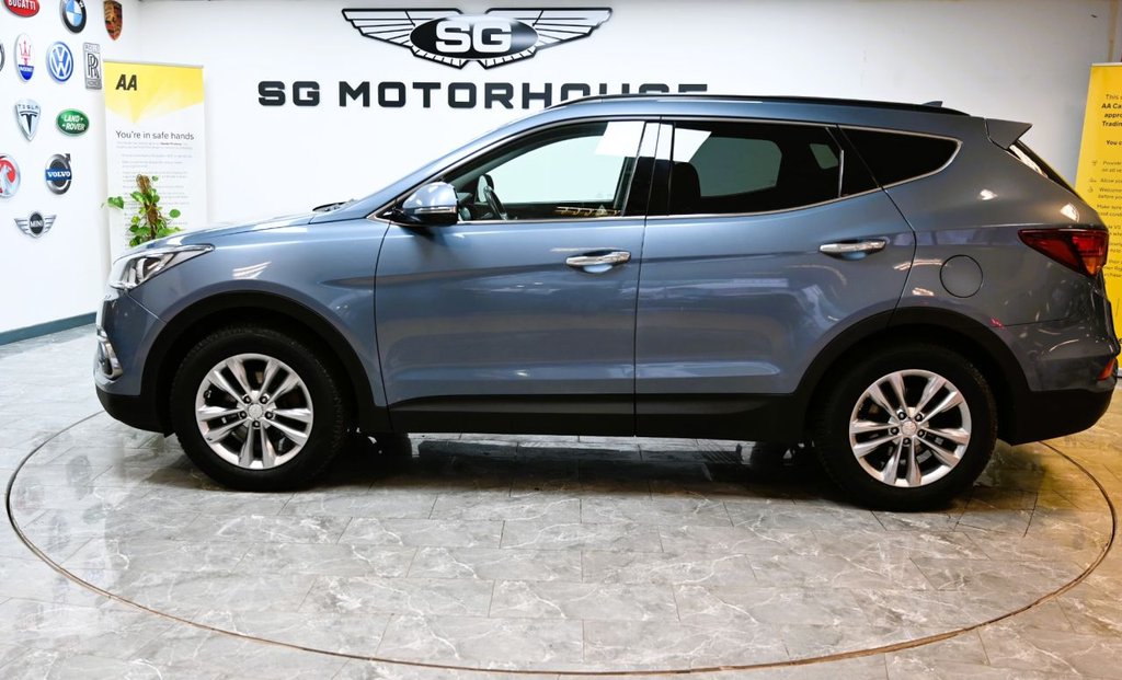 Used Hyundai Santa Fe 2016 for sale - 76703723: Photo 9