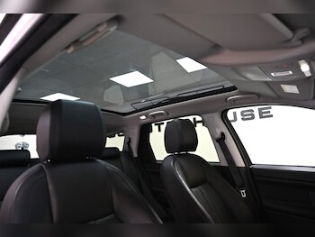 Used Land Rover Discovery Sport 2018 for sale - 78350364: Photo
