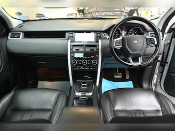 Used Land Rover Discovery Sport 2018 for sale - 78350364: Photo