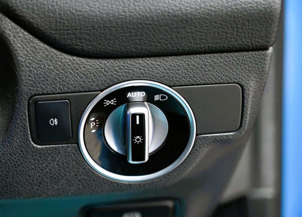 Used Mercedes-Benz GLA 2016 for sale - 76586611: Photo 16