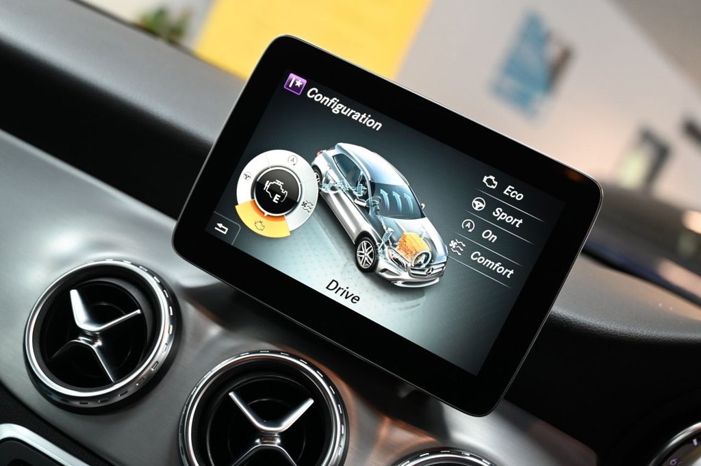 Used Mercedes-Benz GLA 2016 for sale - 76586611: Photo 24