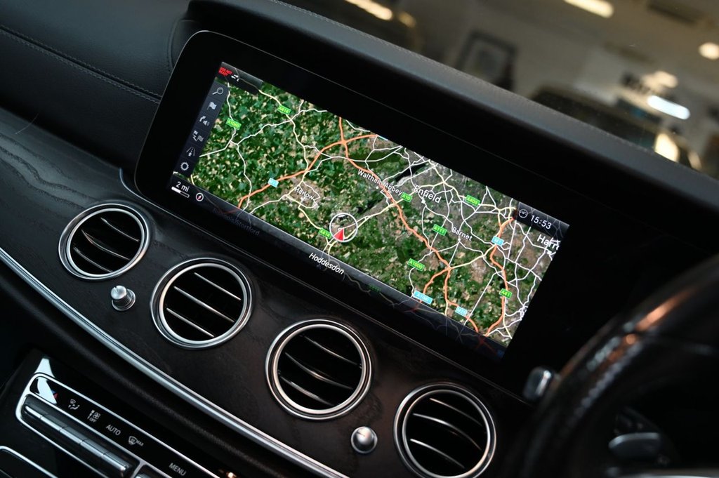 Used Mercedes-Benz E Class 2017 for sale - 76586635: Photo 18