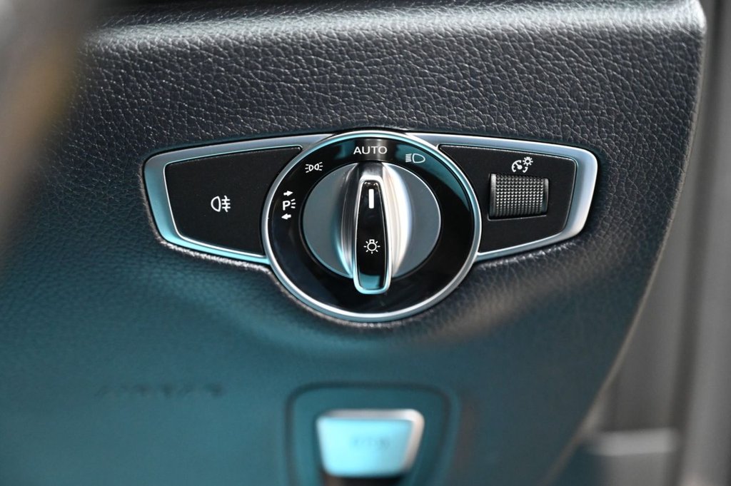 Used Mercedes-Benz E Class 2017 for sale - 76586635: Photo 22