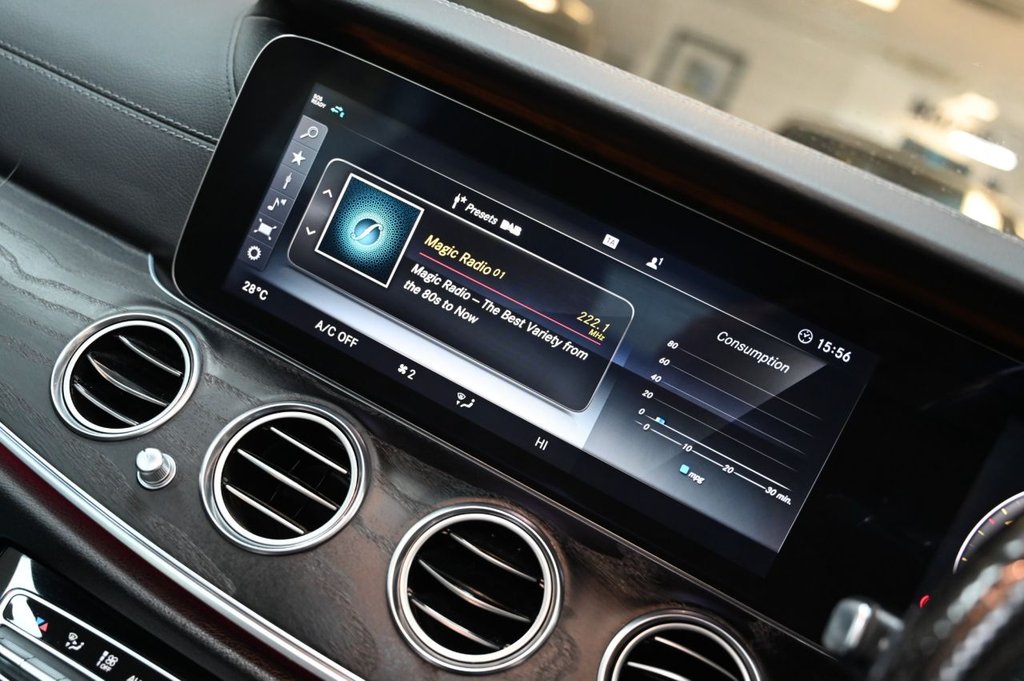 Used Mercedes-Benz E Class 2017 for sale - 76586635: Photo 26