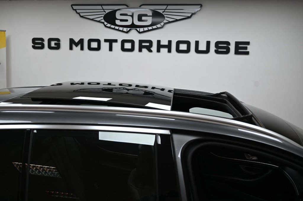 Used Mercedes-Benz E Class 2017 for sale - 76586635: Photo 3