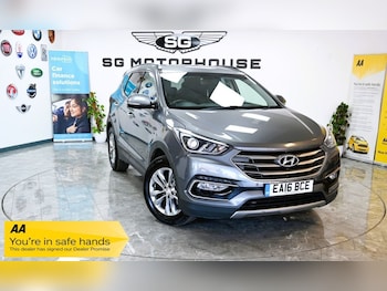 Used Hyundai Santa Fe 2016 for sale - 78695952: Photo