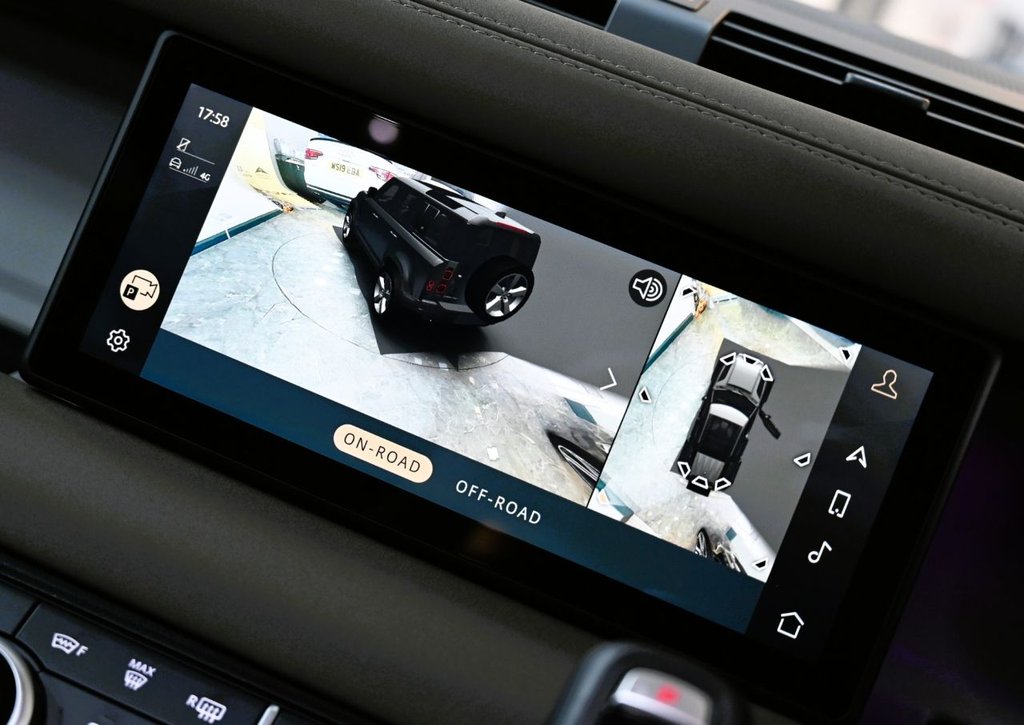 Used Land Rover Defender 2022 for sale - 77256057: Photo 6