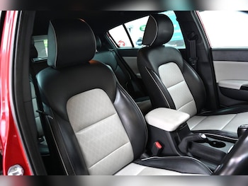 Used Kia Sportage 2017 for sale - 79288916: Photo