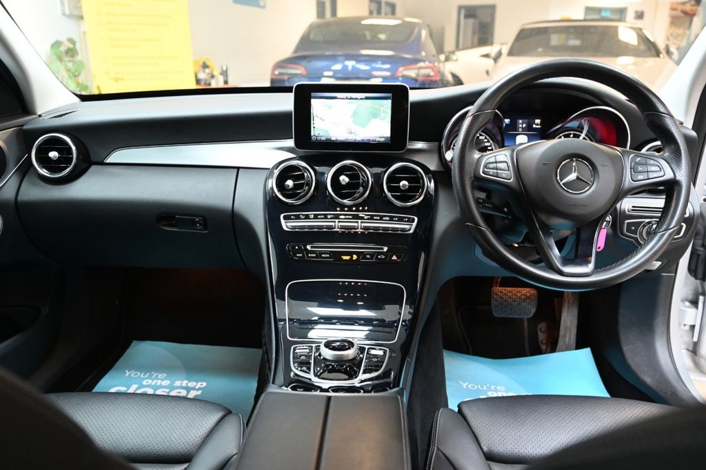 Used Mercedes-Benz C Class 2017 for sale - 76496366: Photo 3