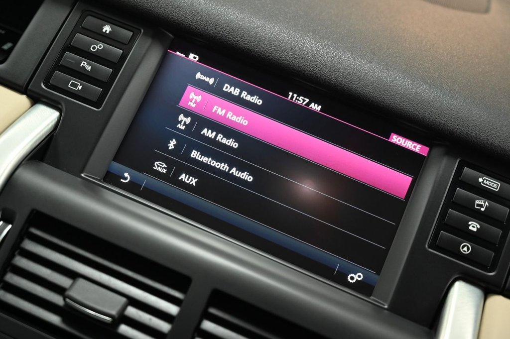 Used Land Rover Discovery Sport 2015 for sale - 77725892: Photo 35