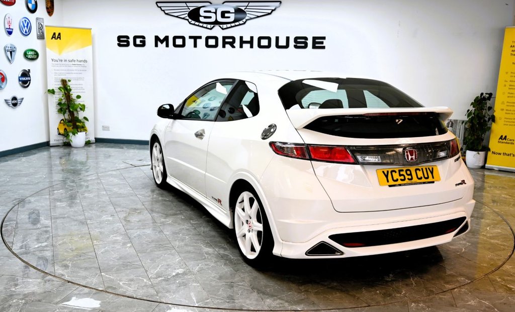 Used Honda Civic 2009 for sale - 76703792: Photo 25