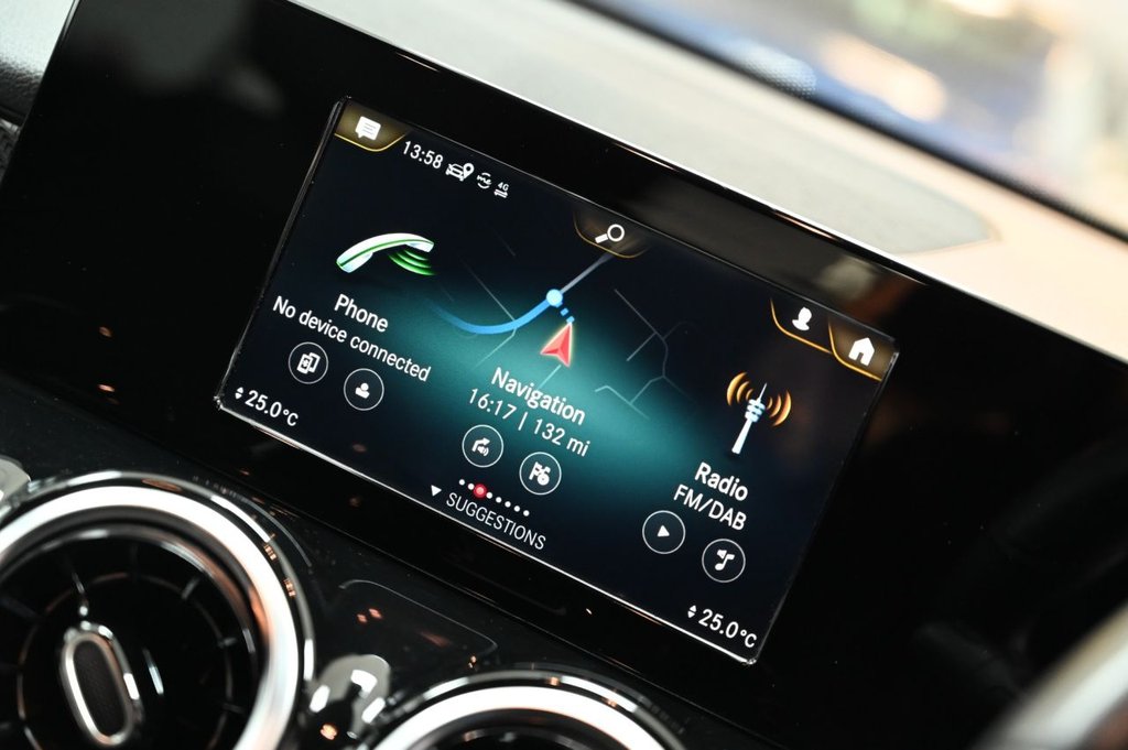 Used Mercedes-Benz GLB 2021 for sale - 76586671: Photo 16