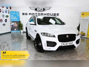 Used Jaguar F-Pace 2018 for sale - 79389817: Photo