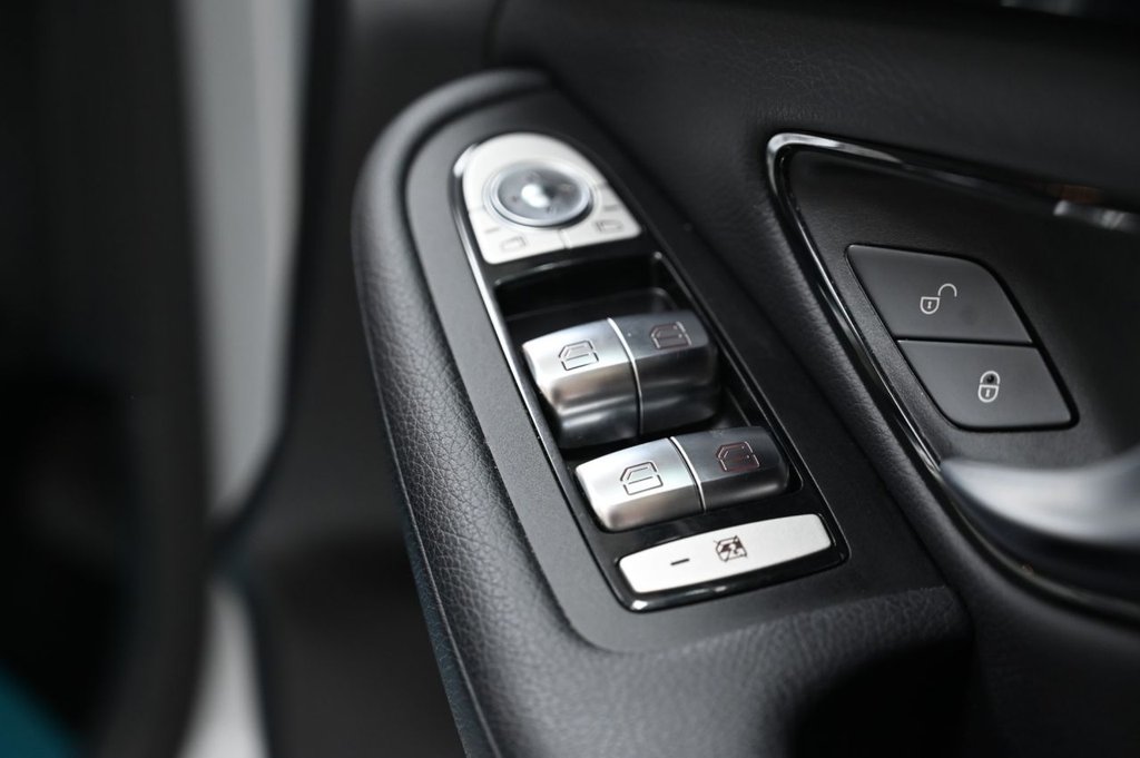 Used Mercedes-Benz C Class 2017 for sale - 76586593: Photo 20