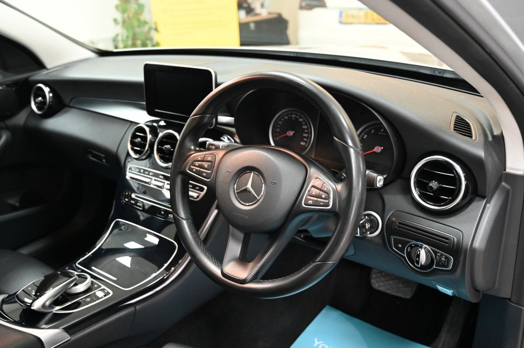 Used Mercedes-Benz C Class 2017 for sale - 76586593: Photo 21