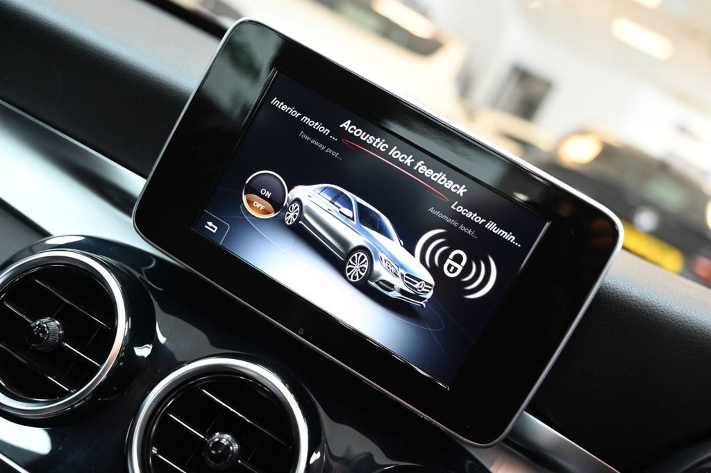 Used Mercedes-Benz C Class 2017 for sale - 76586593: Photo 31