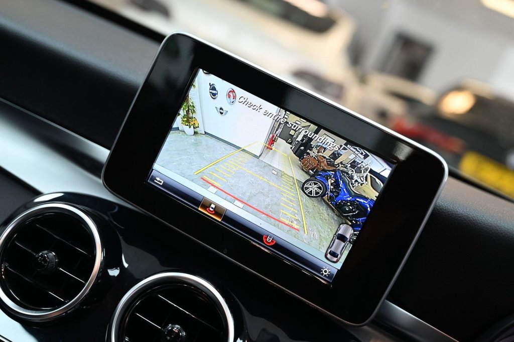 Used Mercedes-Benz C Class 2017 for sale - 76586593: Photo 5