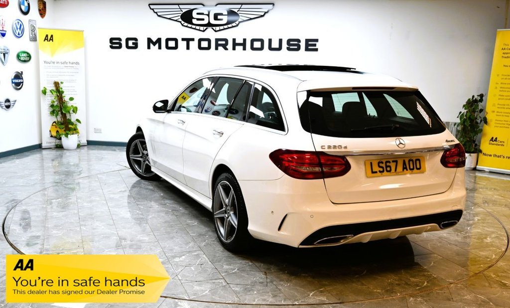 Used Mercedes-Benz C Class 2017 for sale - 76417851: Photo 2