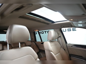 Used Mercedes-Benz GL Class 2013 for sale - 77588193: Photo