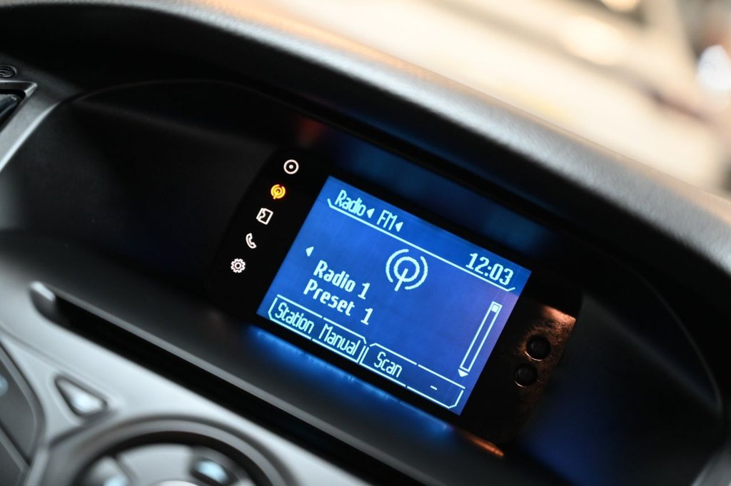 Used Ford Focus 2012 for sale - 76731254: Photo 14