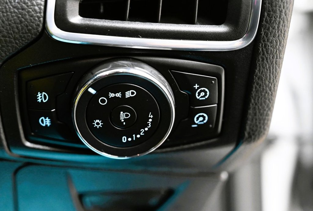 Used Ford Focus 2012 for sale - 76731254: Photo 15