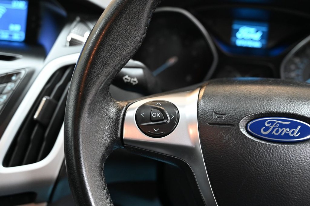 Used Ford Focus 2012 for sale - 76731254: Photo 18