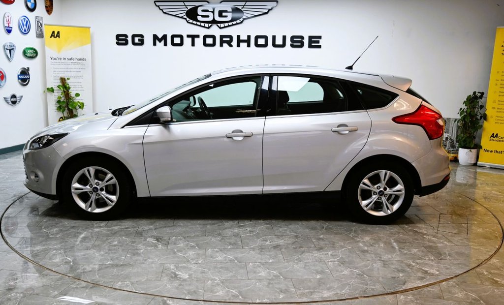 Used Ford Focus 2012 for sale - 76731254: Photo 9