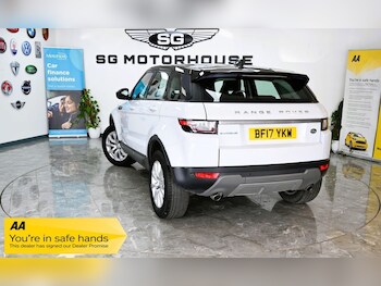 Used Land Rover Range Rover Evoque 2017 for sale - 79250111: Photo
