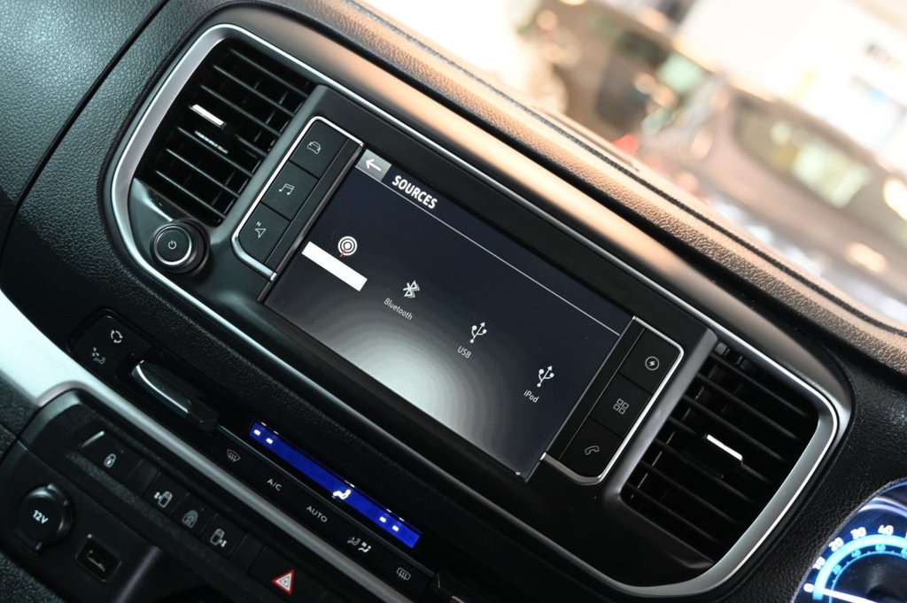 Used Vauxhall Vivaro Life 2023 for sale - 78149254: Photo 22