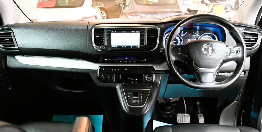 Used Vauxhall Vivaro Life 2023 for sale - 78149254: Photo 3