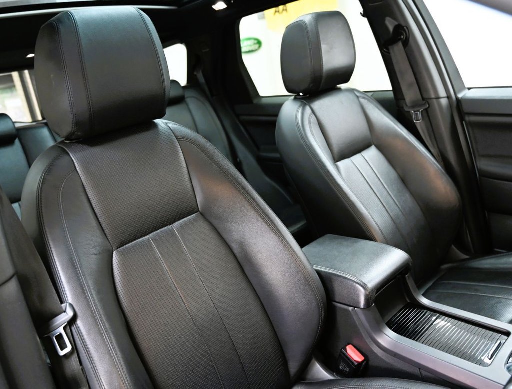 Used Land Rover Discovery Sport 2018 for sale - 76586606: Photo 13