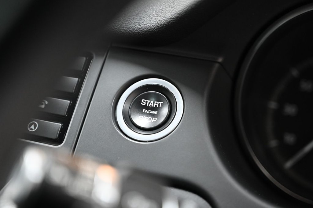 Used Land Rover Discovery Sport 2018 for sale - 76586606: Photo 17