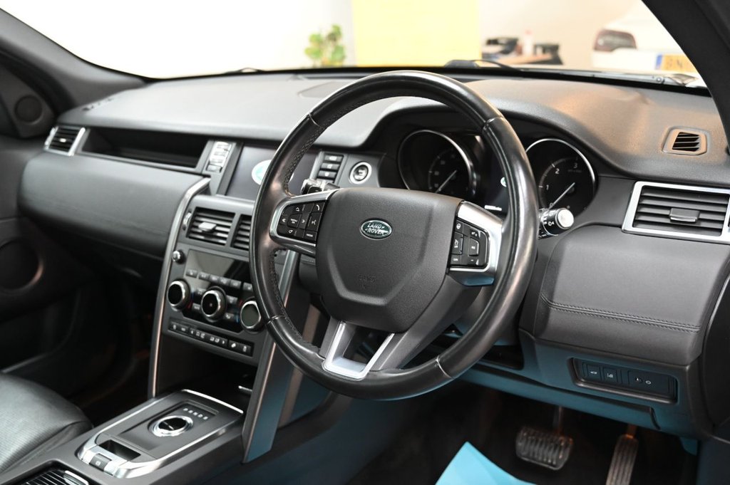 Used Land Rover Discovery Sport 2018 for sale - 76586606: Photo 19