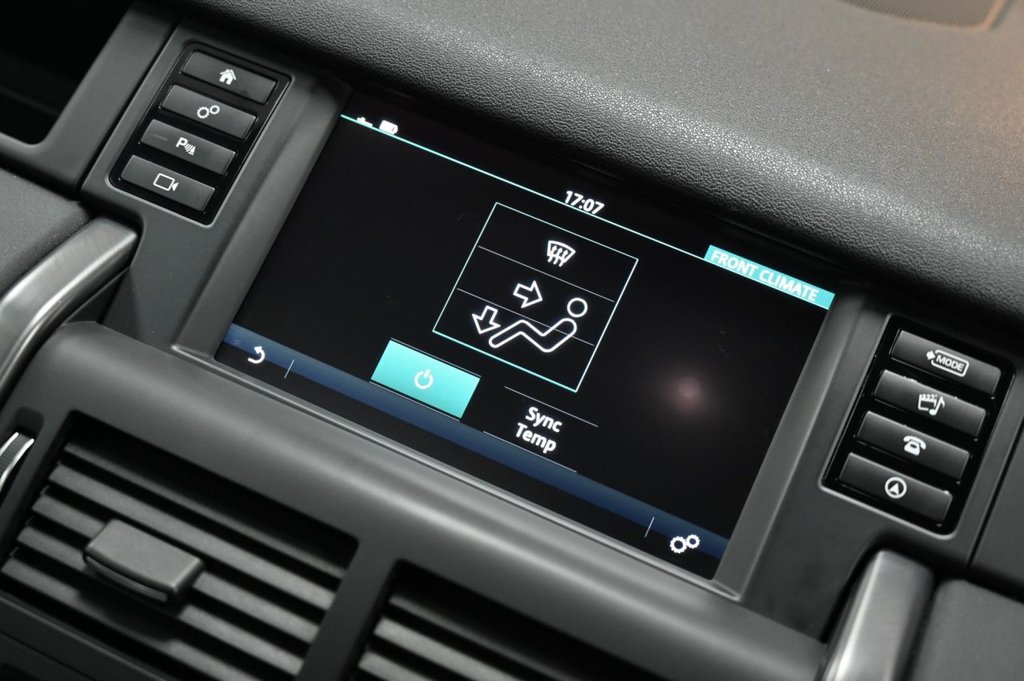 Used Land Rover Discovery Sport 2018 for sale - 76586606: Photo 24