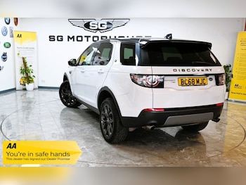 Used Land Rover Discovery Sport 2018 for sale - 76586606: Photo