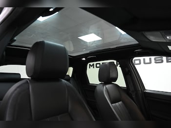 Used Land Rover Discovery Sport 2018 for sale - 76586606: Photo