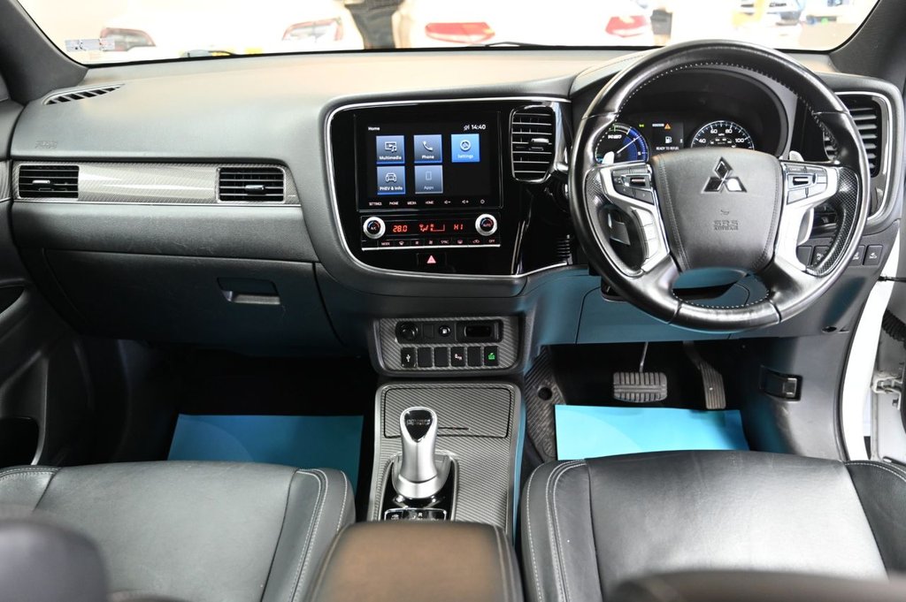 Used Mitsubishi Outlander 2020 for sale - 77941799: Photo 3