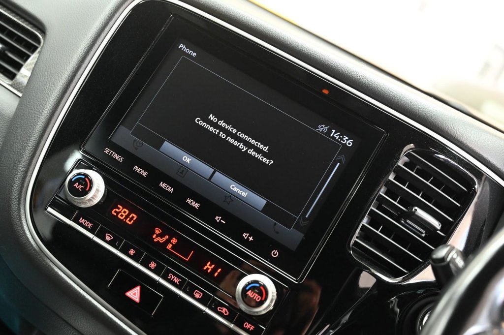 Used Mitsubishi Outlander 2020 for sale - 77941799: Photo 42