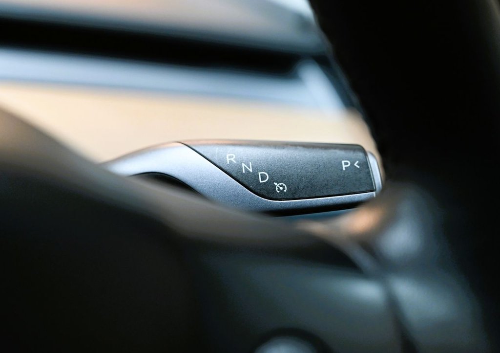 Used Tesla Model 3 2020 for sale - 77239335: Photo 14