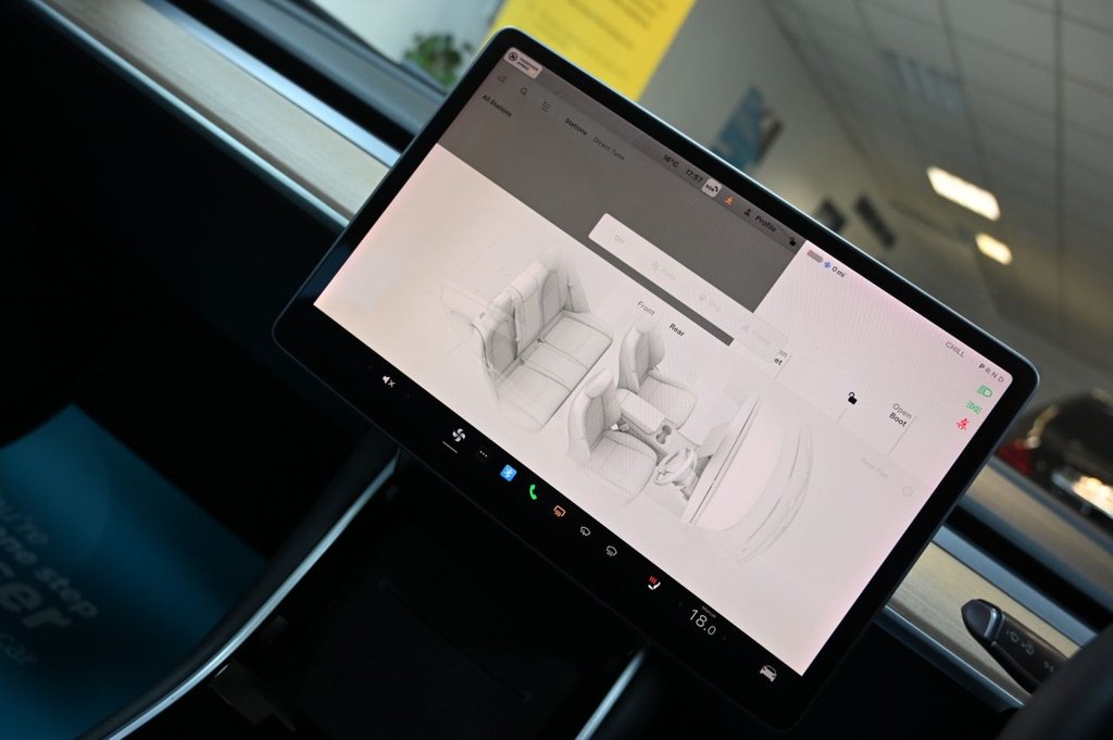 Used Tesla Model 3 2020 for sale - 77239335: Photo 15